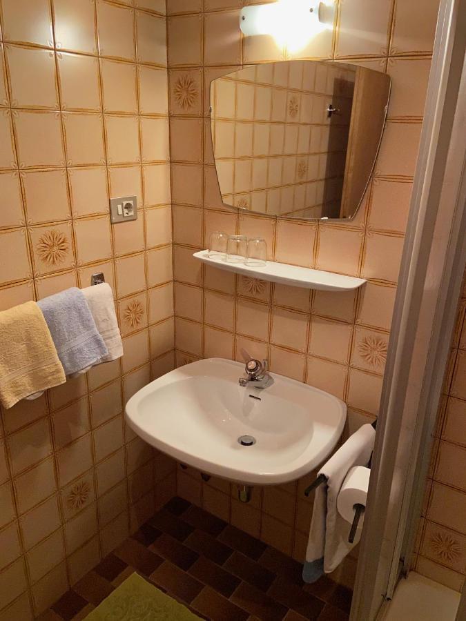 Gasthof Albergo Ressmair Meran Buitenkant foto