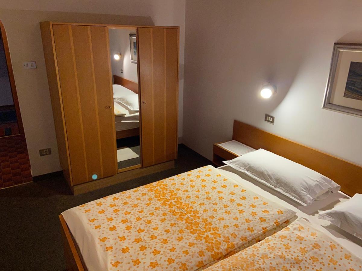 Gasthof Albergo Ressmair Meran Buitenkant foto