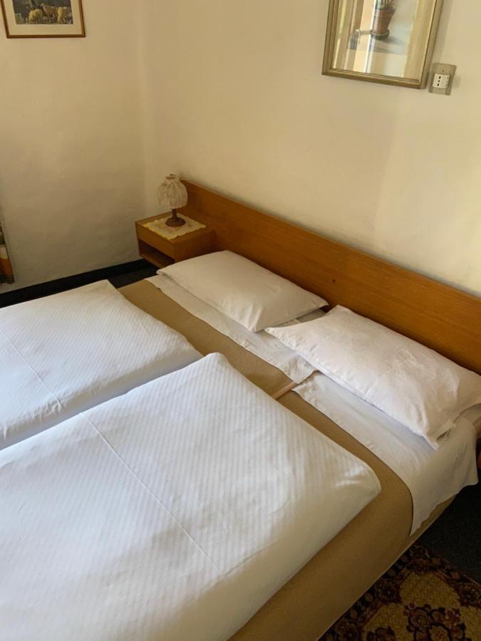 Gasthof Albergo Ressmair Meran Buitenkant foto